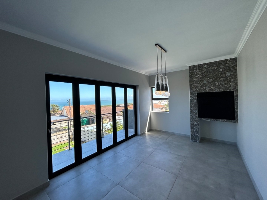 3 Bedroom Property for Sale in Dana Bay Western Cape